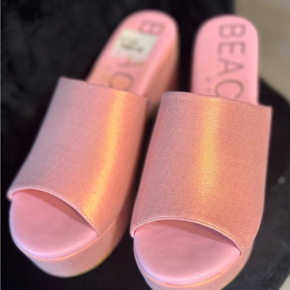 🩷🧡👡Beach by Matisse "Frosted Coral" Shimmer Chunky Platform Sandals
SZ 10 NWT🧡🩷 - Picture 11 of 14